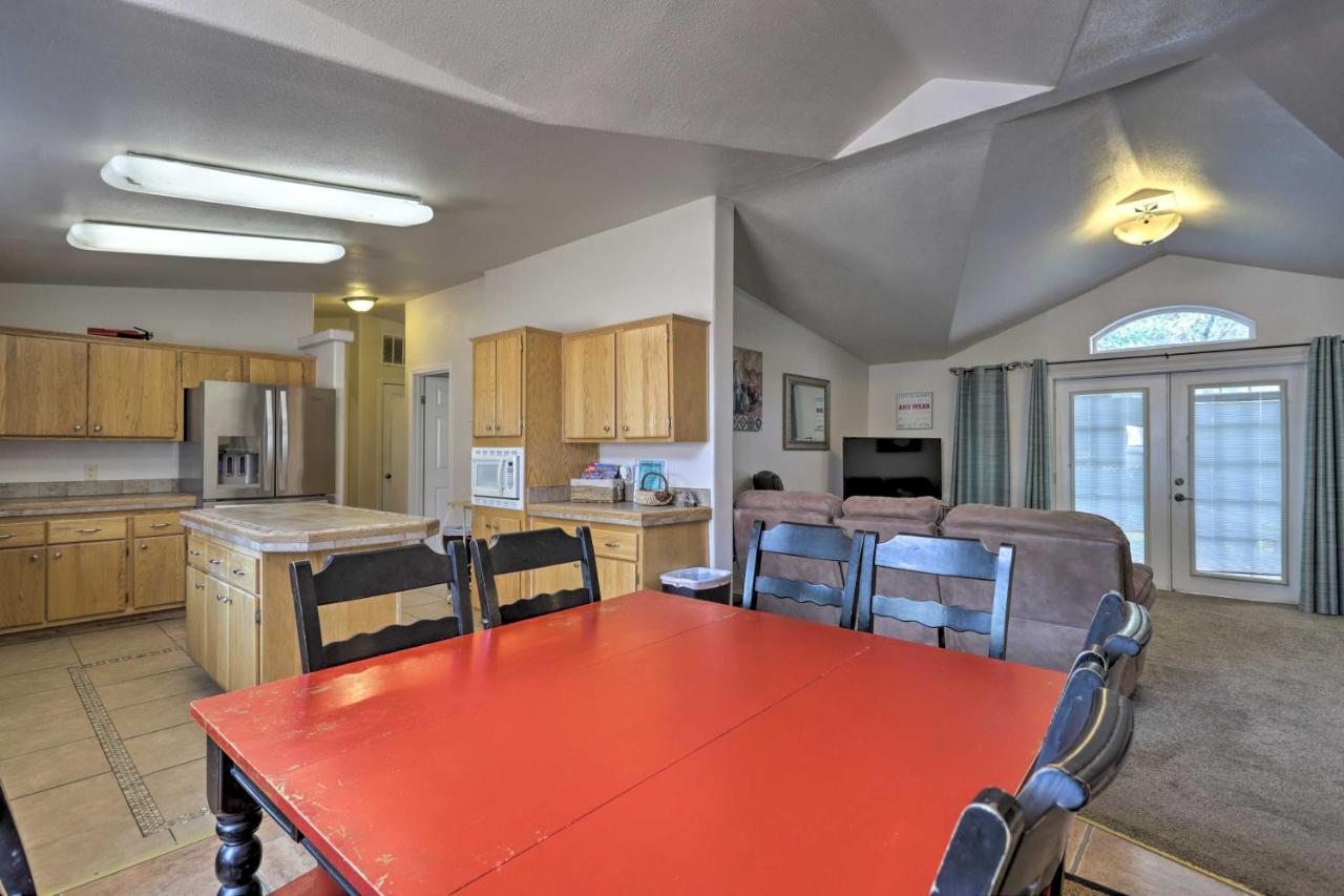 Red Rock Rambler Moab Home With Hot Tub And Views! Exterior foto